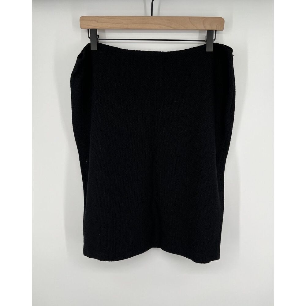 St John Collection Size 12 Pencil Skirt Zip Closure Caviar Black Santana Knit